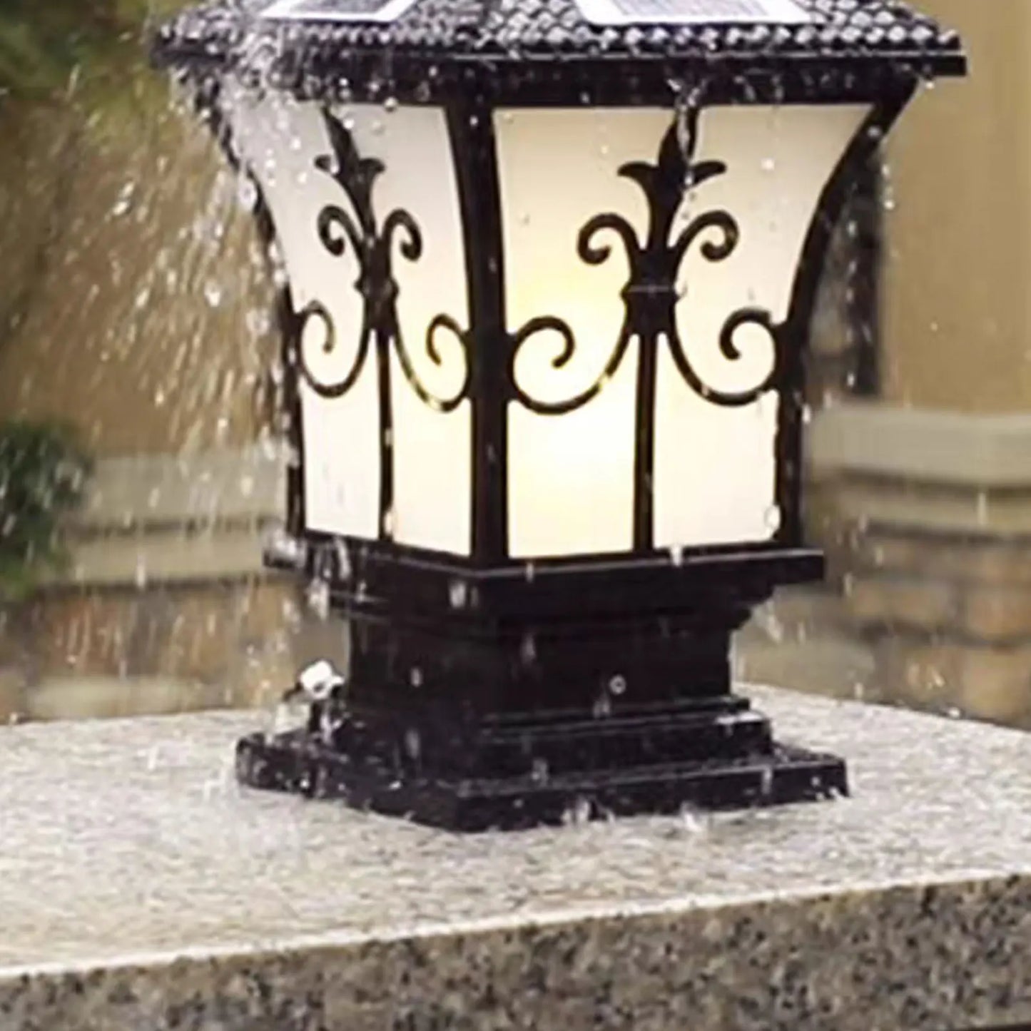 Solar Powered LED Post Light Black Waterproof Garden Lantern Outdoor Aluminum Pillar Lamp