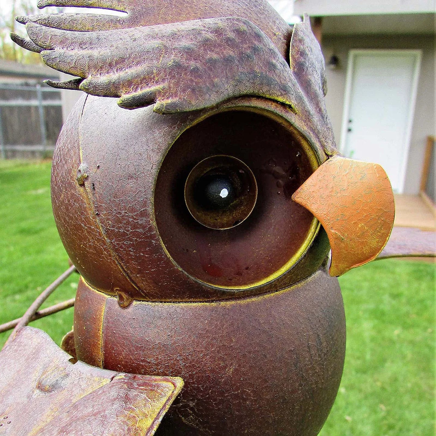 Flapping Metal Brown Gray Owl Yard Stake Rocking Wind Whirly Garden Art
