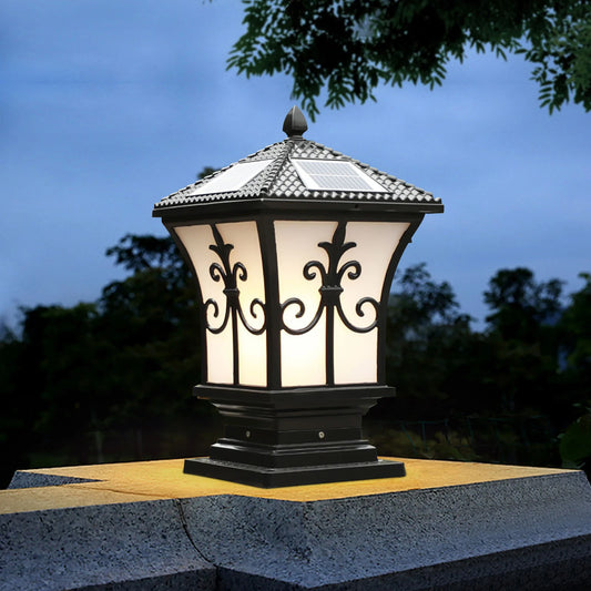 Metal Solar Post Lights Outdoor LED Waterproof Pillar Lamp for Yard Driveway and Fence Decoration
