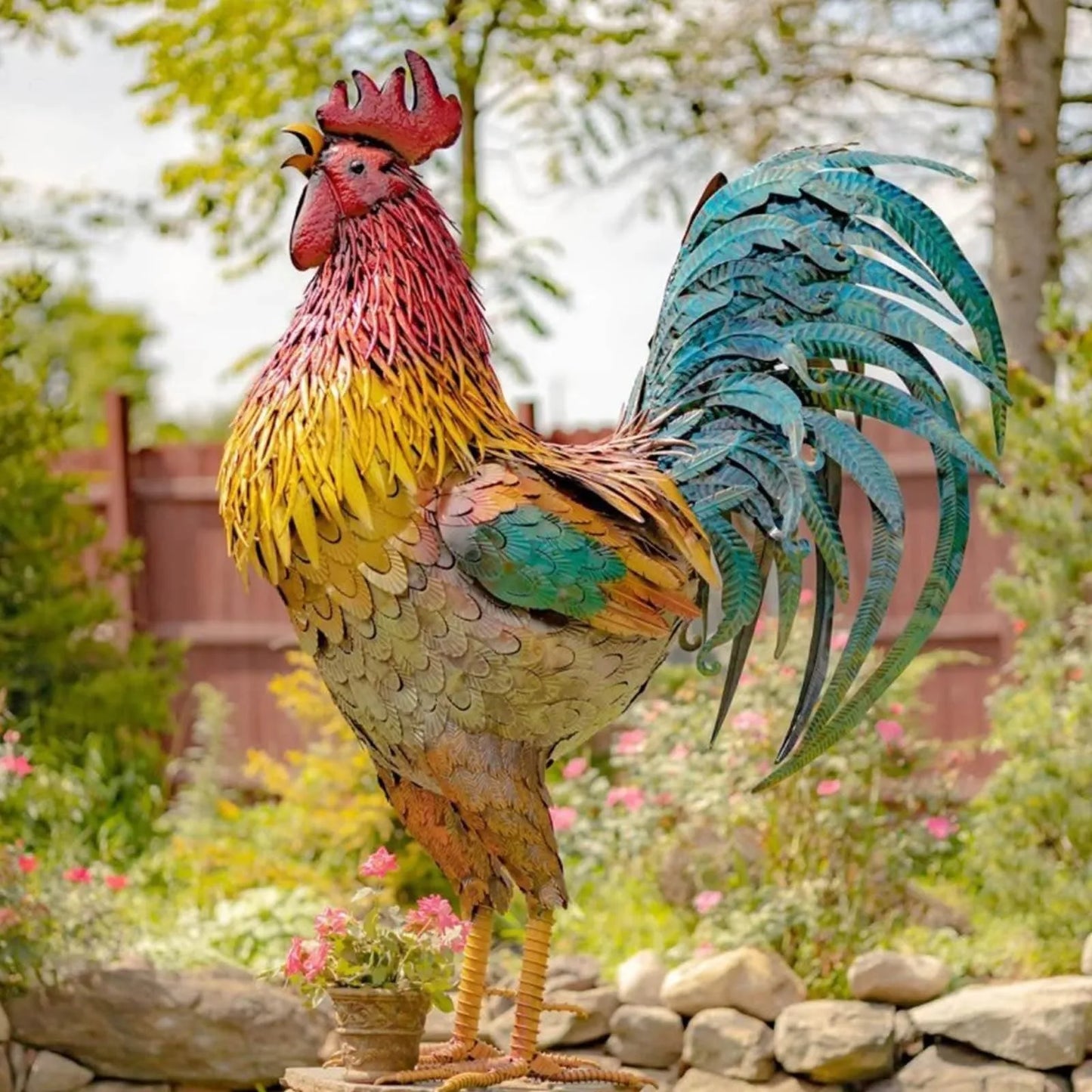 Resin Patriotic Rooster Statue for Home and Garden Decor Unique Rooster Sculpture for Interior Decoration